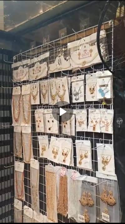 Artificial Jewelries Items for Sale