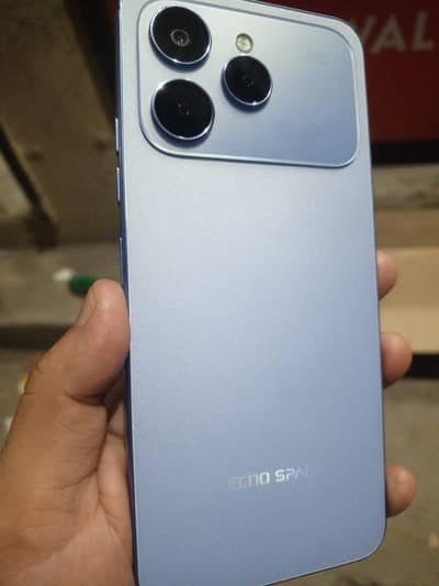 Tecno spark 40
