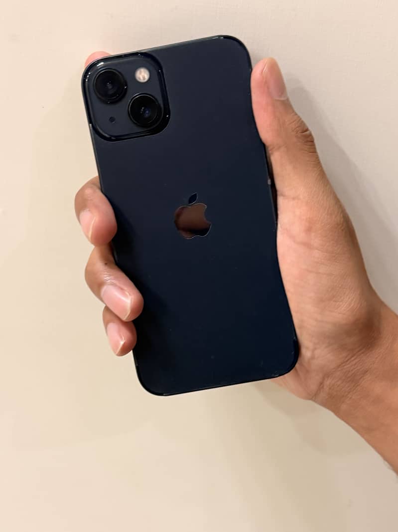 Apple iPhone 13 3