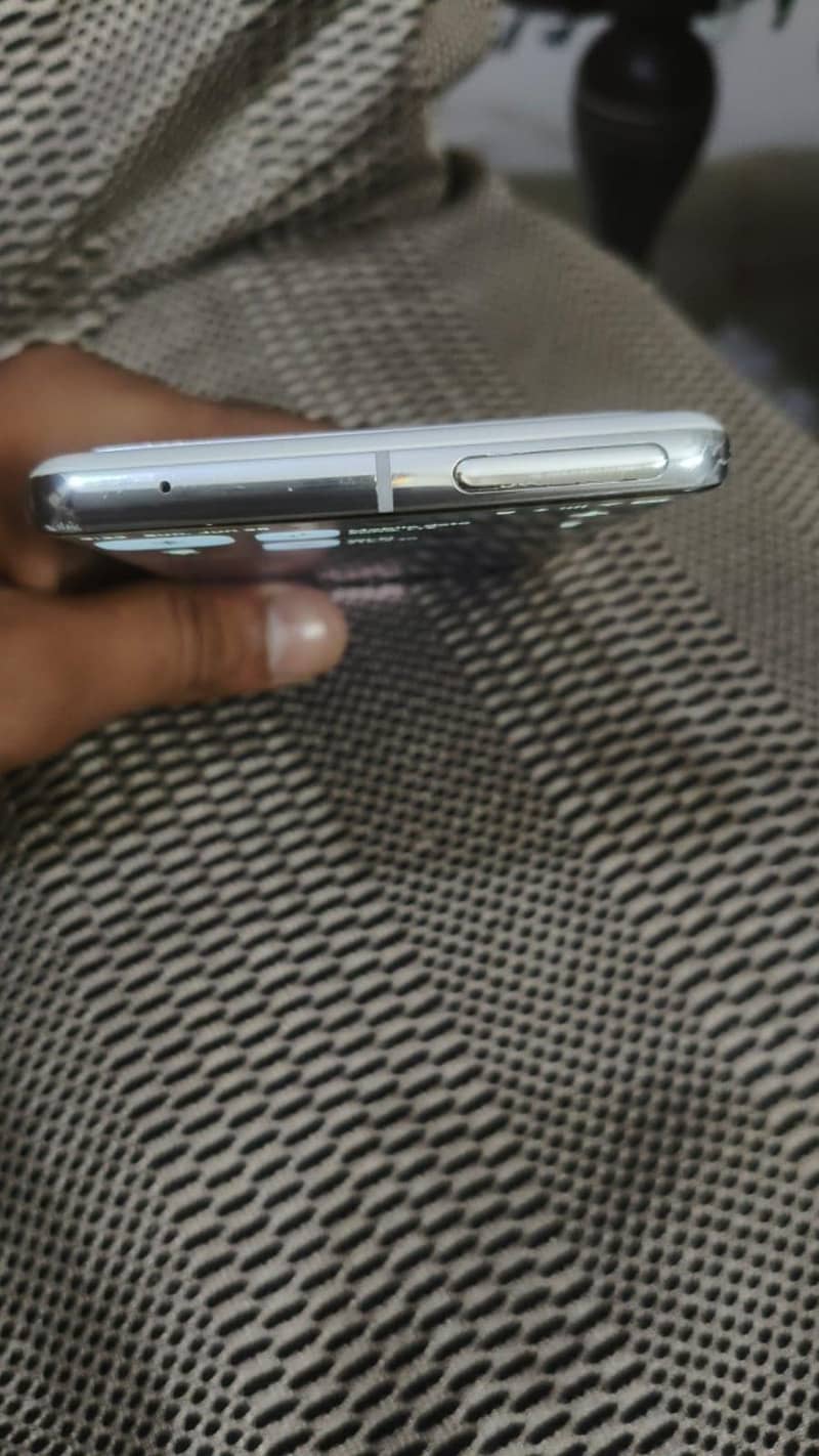 Google Pixel 7 Pro 4