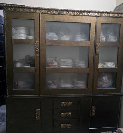 Showcase/Divider