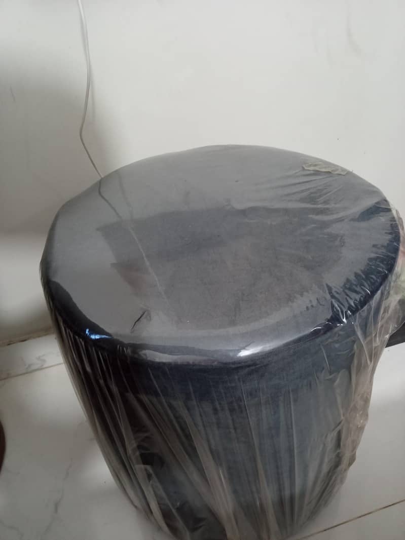 Dressing table with stool 2