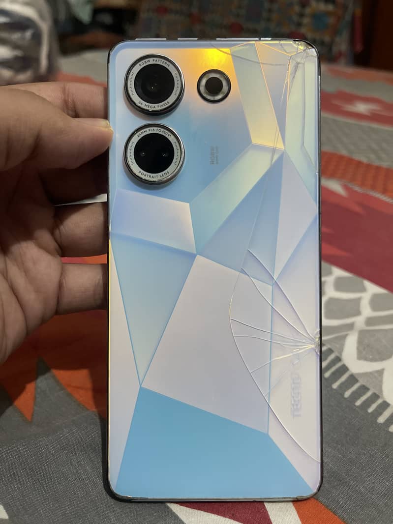 Tecno CAMON 20 1