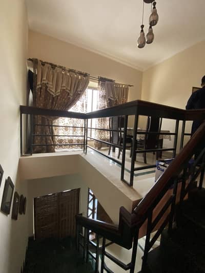 1 Kanal Furnished Uppar Portion For Rent