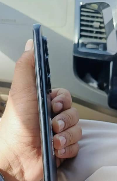 Tecno CAMON 40 Pro