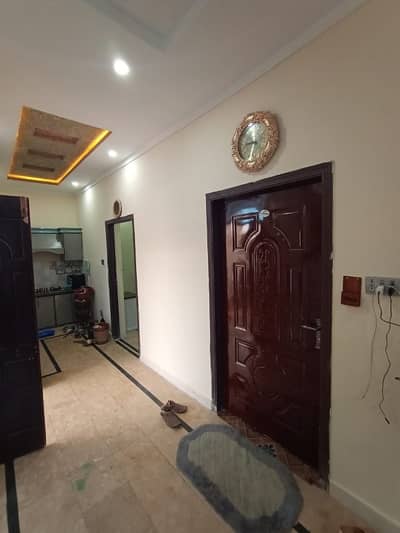 House Of 3 Marla Available In Taramrri