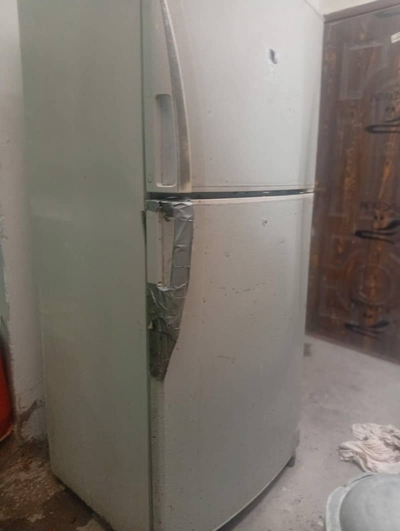 refrigerator 1