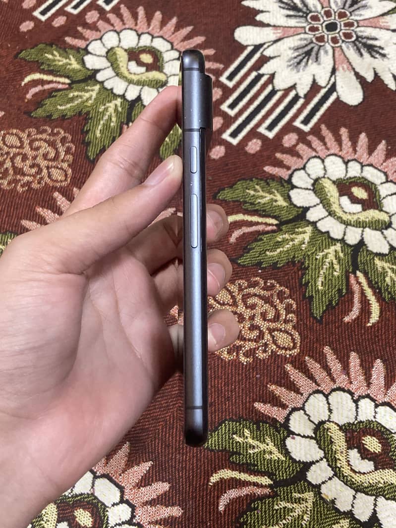 Google Pixel 8 1