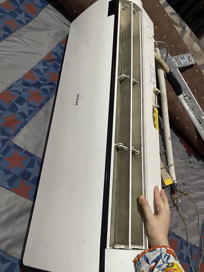 Haeir simple 1.5 ton ac 2 year used for sale