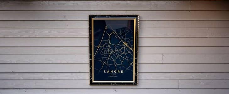 Premium Custom Map Frame – Elegant Room Decor