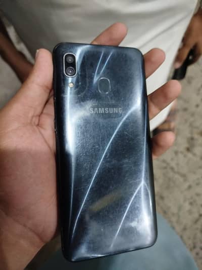 Samsung Mobile A30