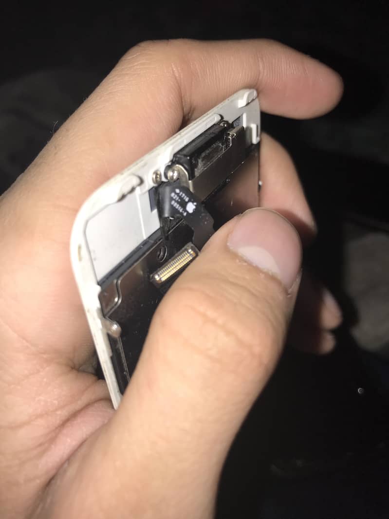 Apple iPhone 7 2