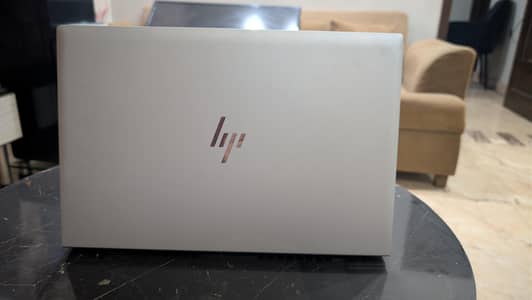 HP Elitebook 840 G8