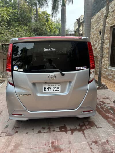 Toyota Roomy 2022