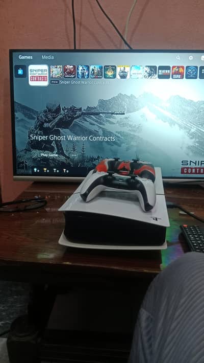 ps5 jailbreak full of games with 2 original controller