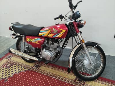 Urgent sale Condition 10 by 10 full nd final 240