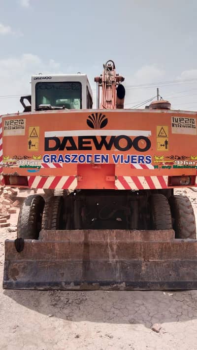 Daewoo solar 130 1995 model