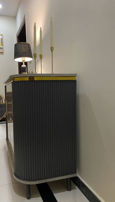 console table