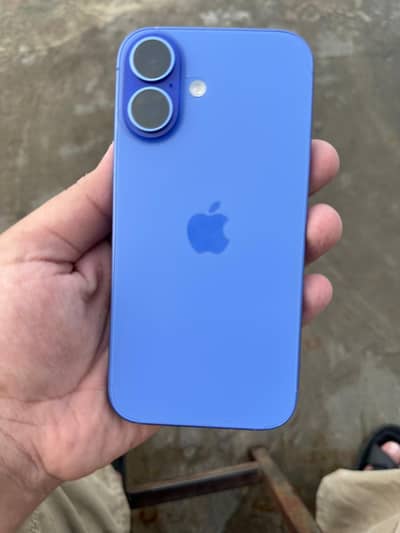 Apple iPhone 16