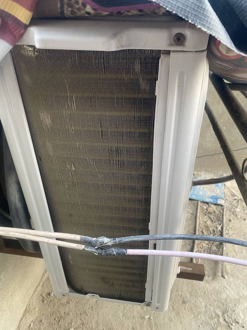 Haier Split AC 1 ton 2