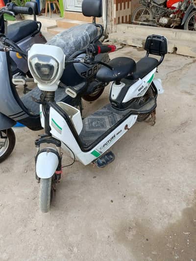 electric scooty