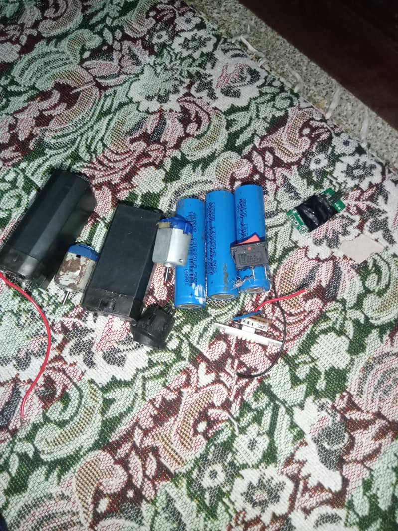 electronic 0