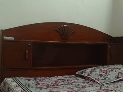DOUBLE BED GOOD CONDITION