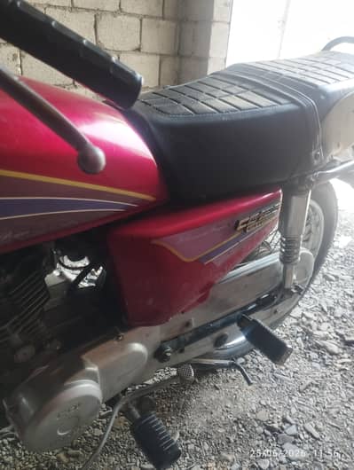 2 model honda 125
