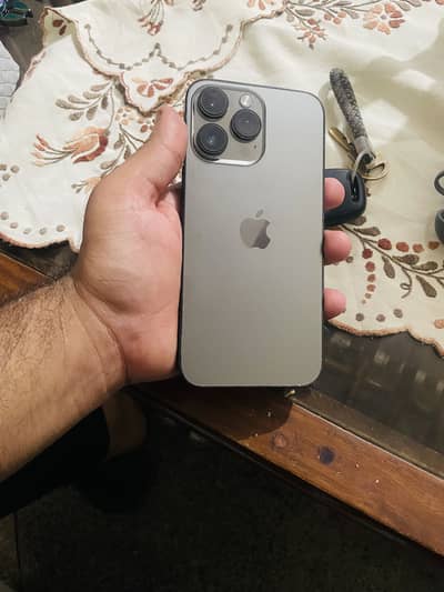iPhone 14 Pro Max