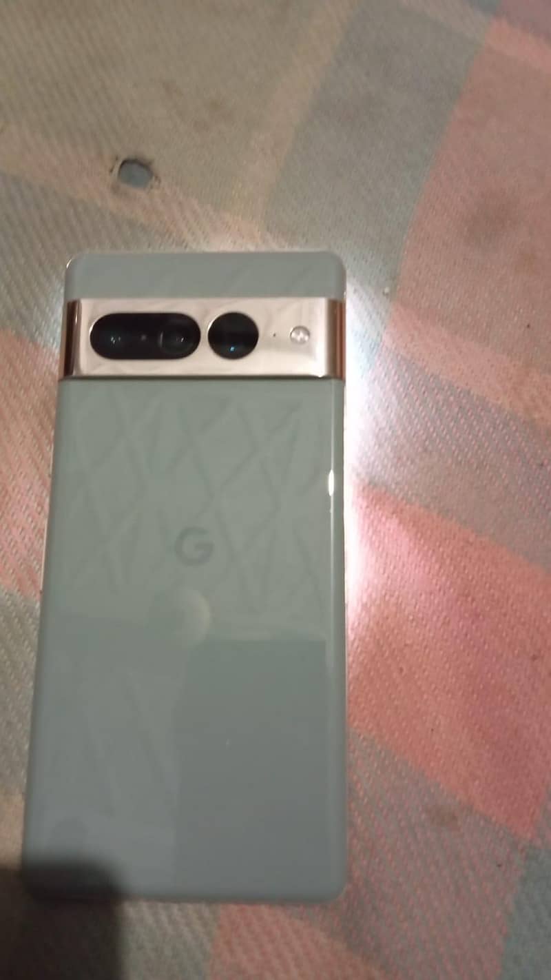 Google Pixel 7 Pro 0