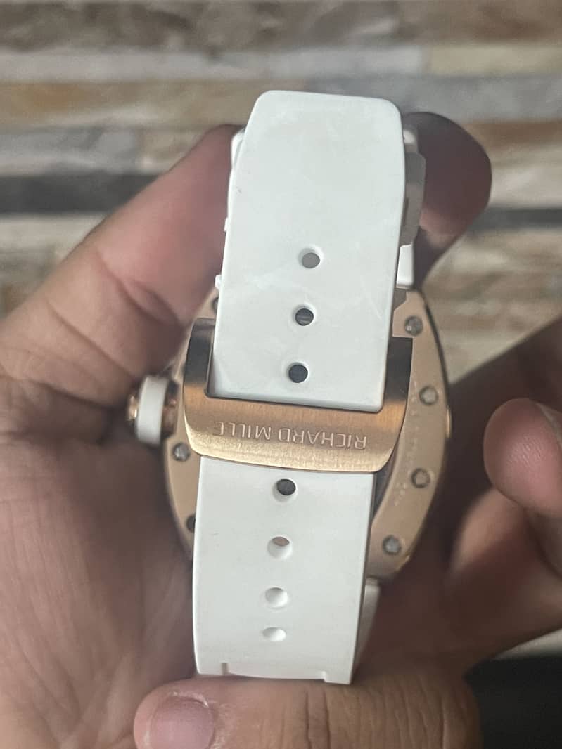 Automatic watches 10