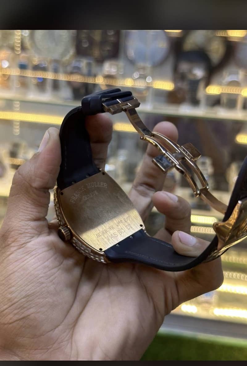 Automatic watches 18