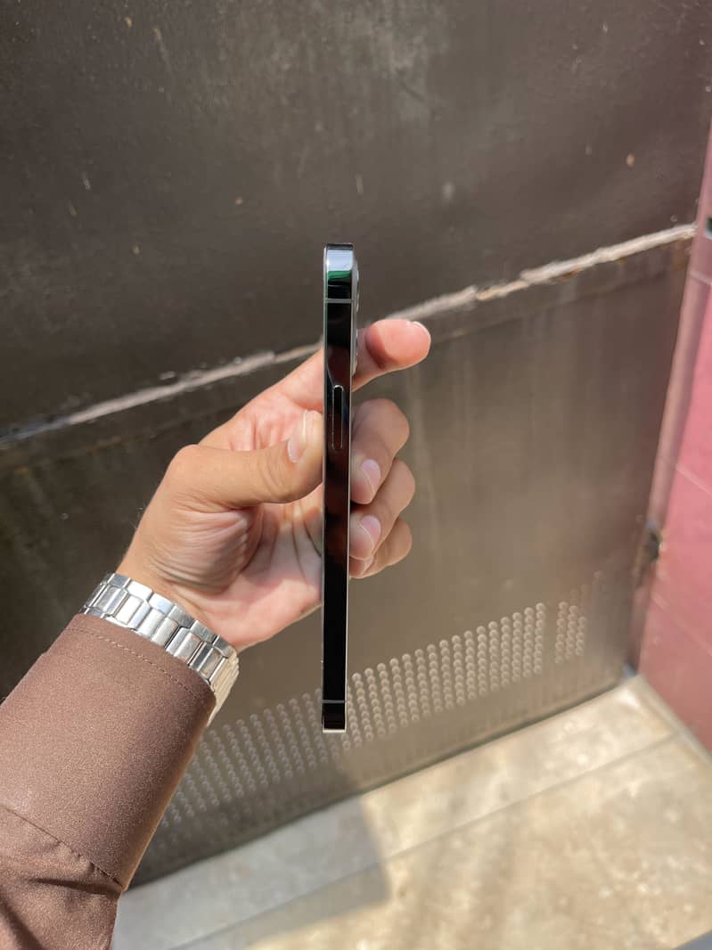 iPhone 12 Pro 7