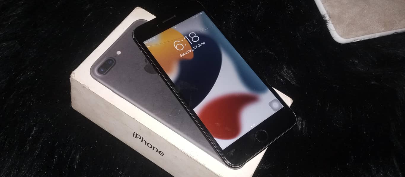 Apple iPhone 7 Plus 1