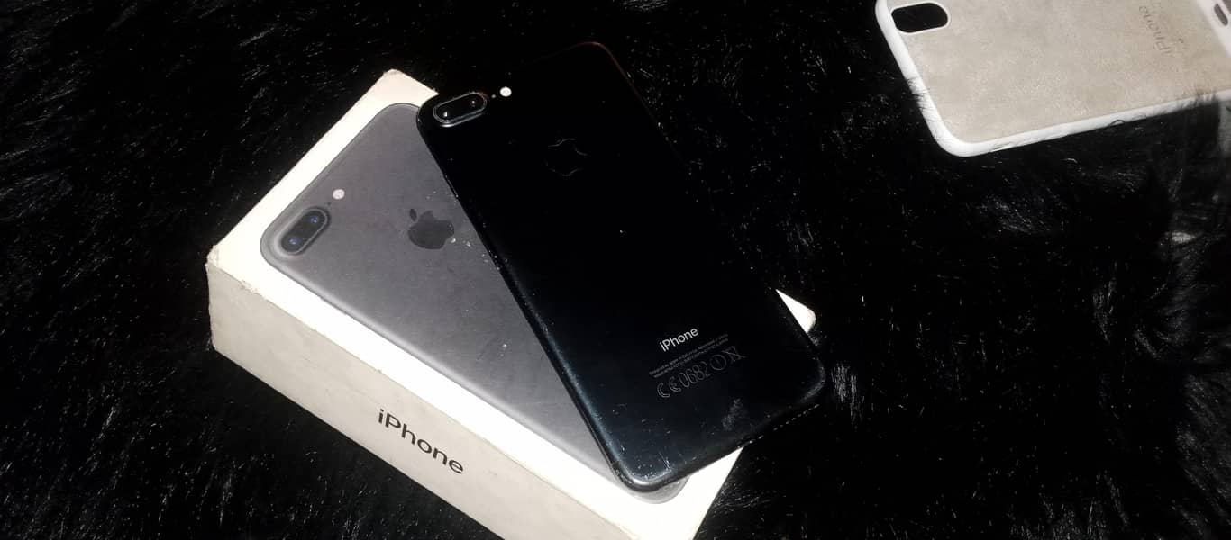 Apple iPhone 7 Plus 3