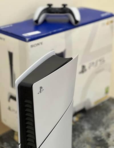 PS5 games full box 2 controlor 1 TB urgent sale contact OLX