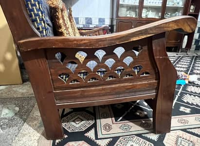Solid Sheesham wood 3 +1 +1 seater Sofa Carved Design Lahore