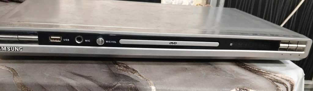 Samsung DVD player for sell in good