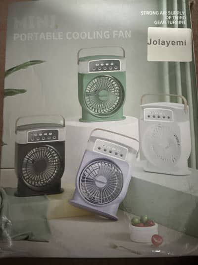 Mini portable cooling fan