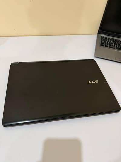 sale a laptop