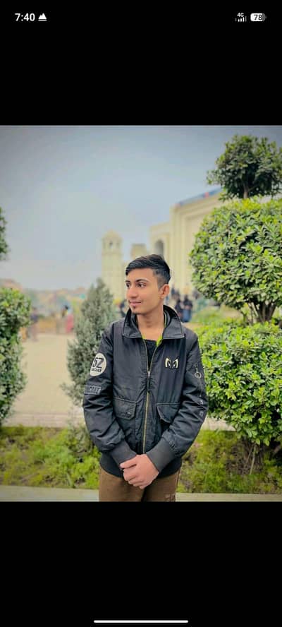 Aslamu alekum Mera Name shahzain he me enter pas ho mujhe job ki zrort