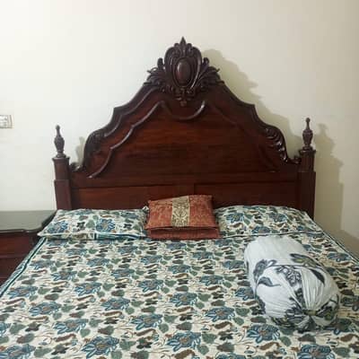pure sheesham bed