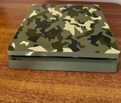 PS4 Slim 1TB Sealed l Jailbreak