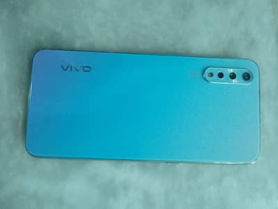 Vivo S1