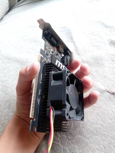Msi gt 710 2gb graphic card used but like a new