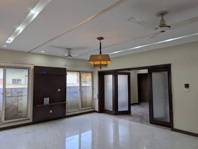 Upper Portion Of 1 Kanal House Available For Rent In Jasmine Block Sector C Bahria Town Lahore