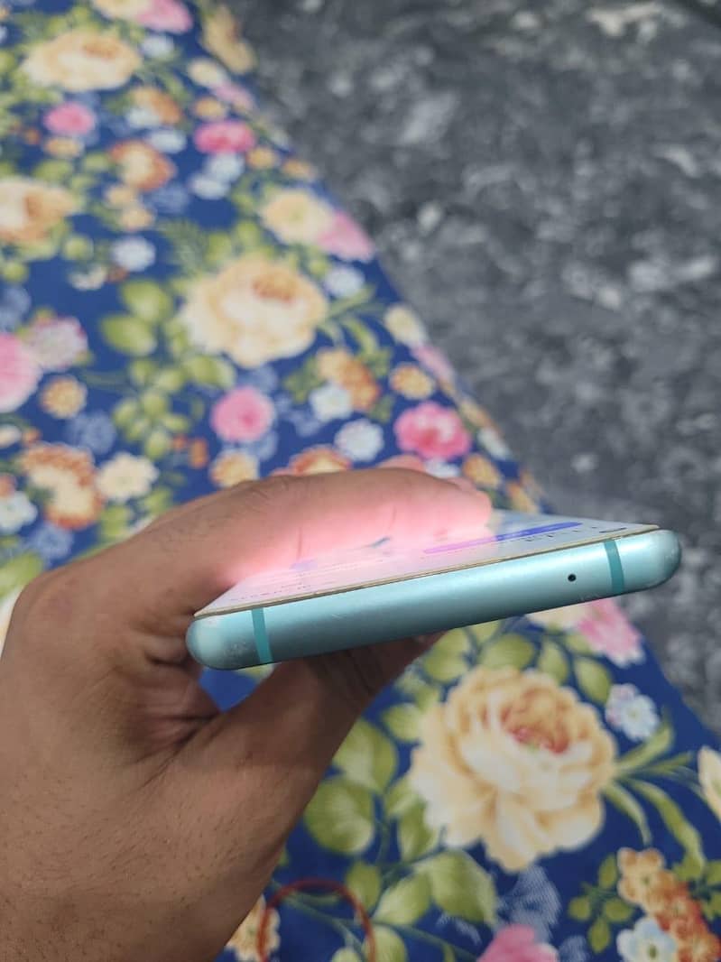 One Plus 8 5