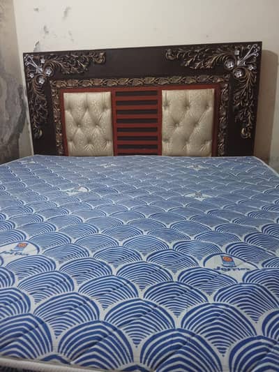 Double Bed & Mattress Master foam 78*72-8 king size for sale