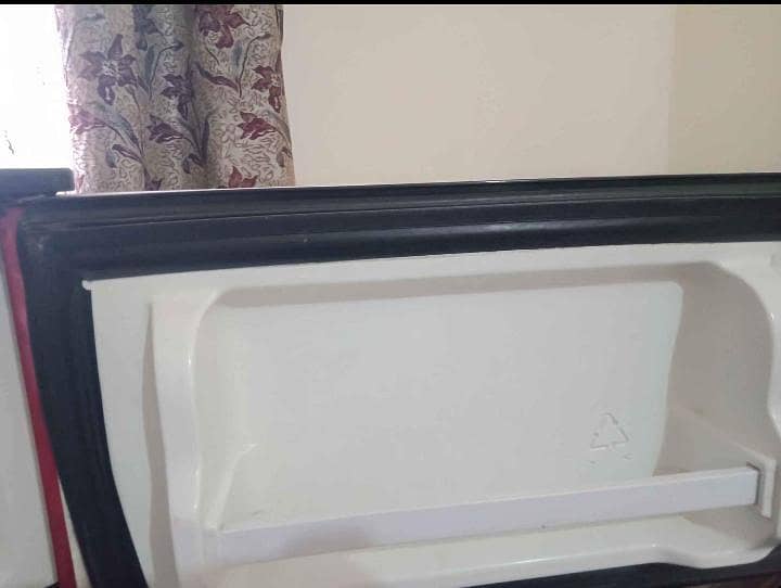 small fridge 4