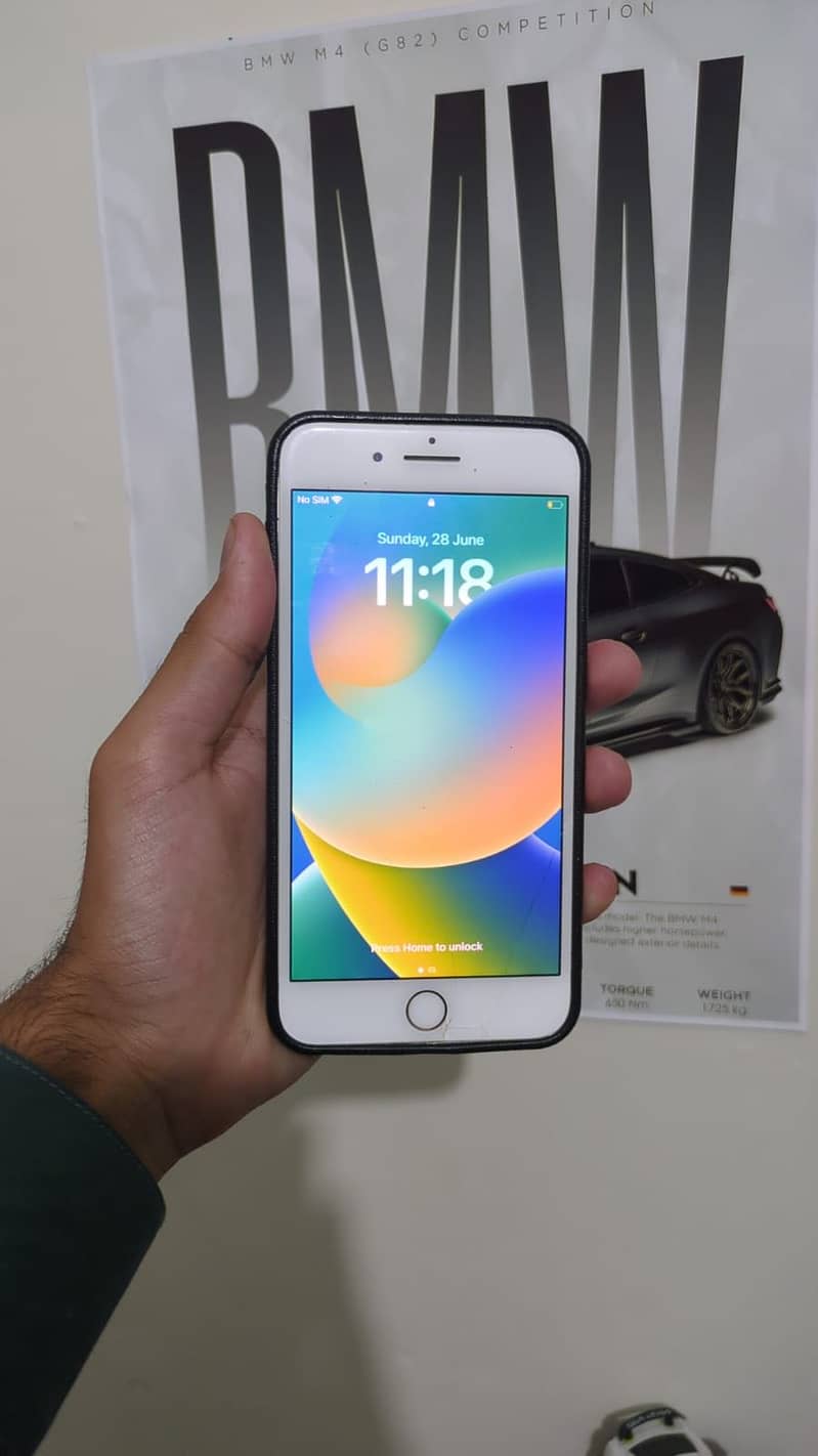 Apple iPhone 8 Plus 2